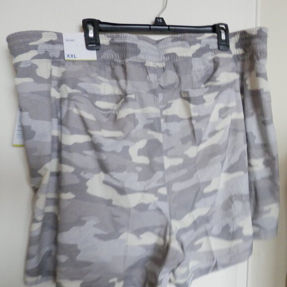 High-Waisted StretchTech Performance Shorts for Women -- 4-inch inseam XXL - Picture 4 of 5